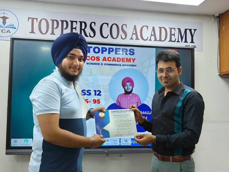 Amritpal Singh Bhalla Class 12 Maths 95 marks topper award presentation